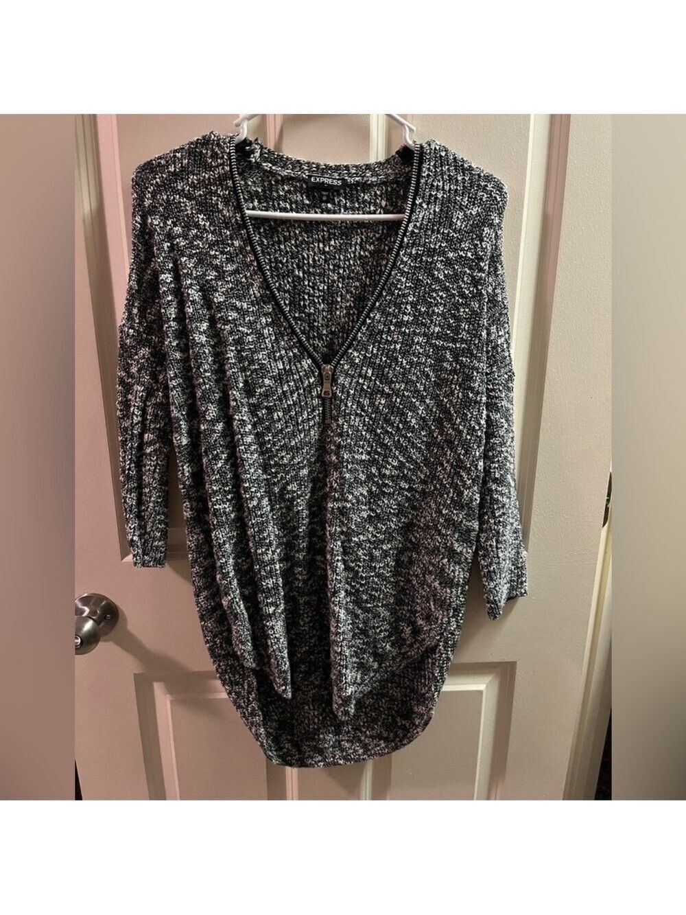 Express Black and White V-Neck Sweater Relaxed Fit